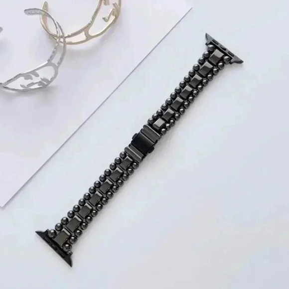 Elegant Stainless Steel Apple Watch Band - Picture 3 of 5